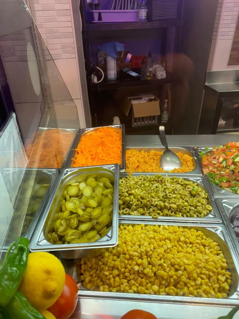 CAFFE İSTANBUL KEBAB PİZZA · Photos 7